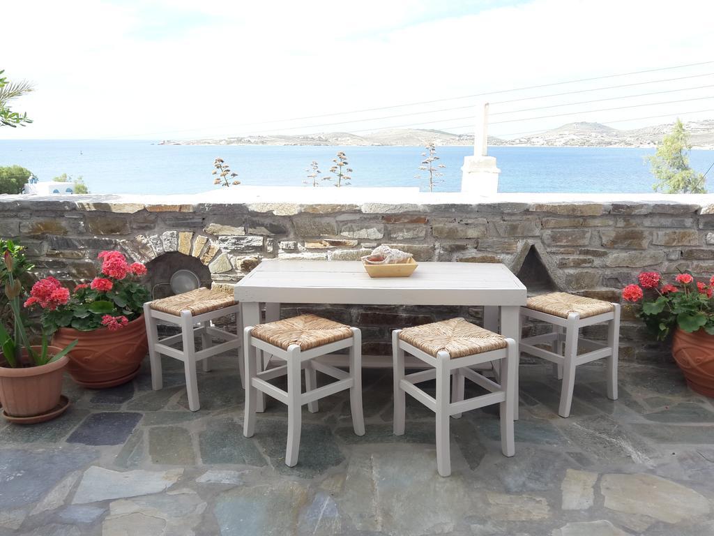 Paros Rooms Dora Exterior foto